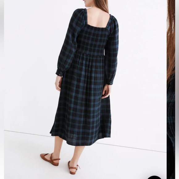 Madewell Lightspun Lucie Long Sleeve Smocked Midi Dress in Livonia - Picture 11 of 13